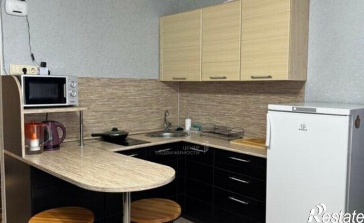 5-комн квартира улица Юлиуса Фучика, 123,  д. 123