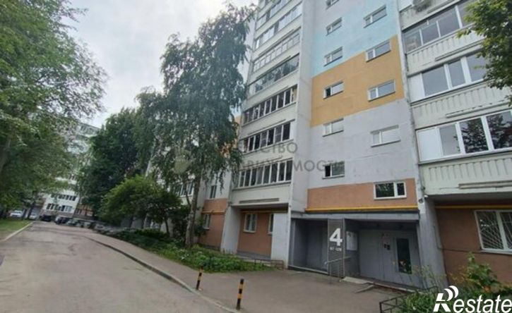 2-комн квартира улица Рихарда Зорге, 121,  д. 121