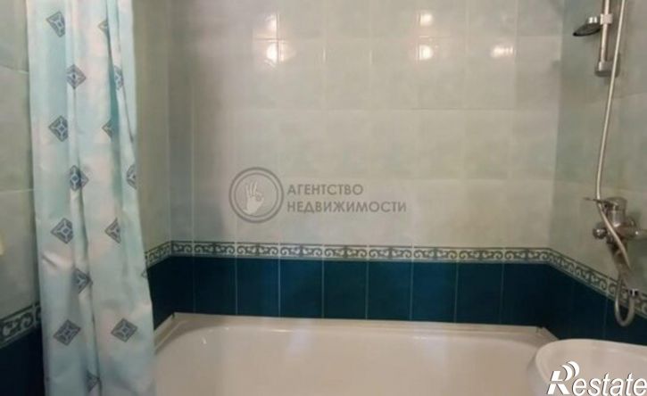 2-комн квартира улица Рихарда Зорге, 121,  д. 121