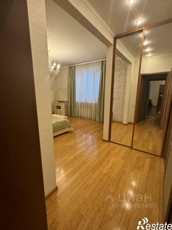 5-комн квартира улица Вишневского, 22,  д. 22