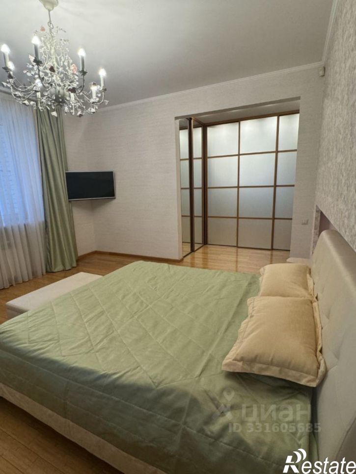5-комн квартира улица Вишневского, 22,  д. 22