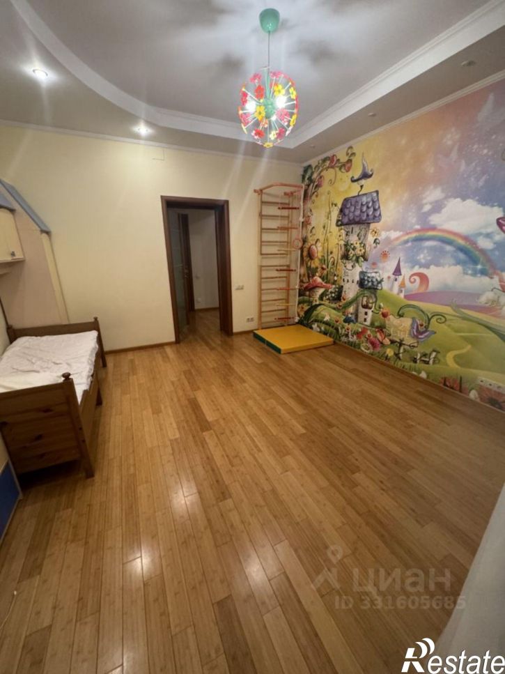 5-комн квартира улица Вишневского, 22,  д. 22