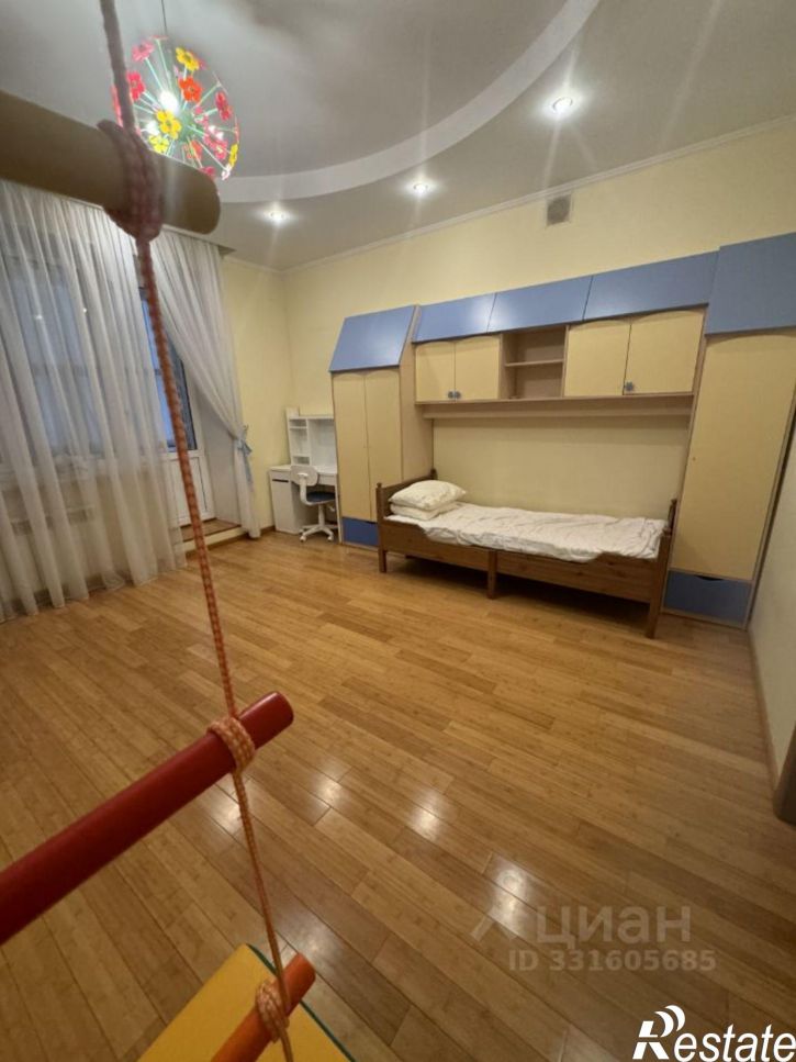 5-комн квартира улица Вишневского, 22,  д. 22