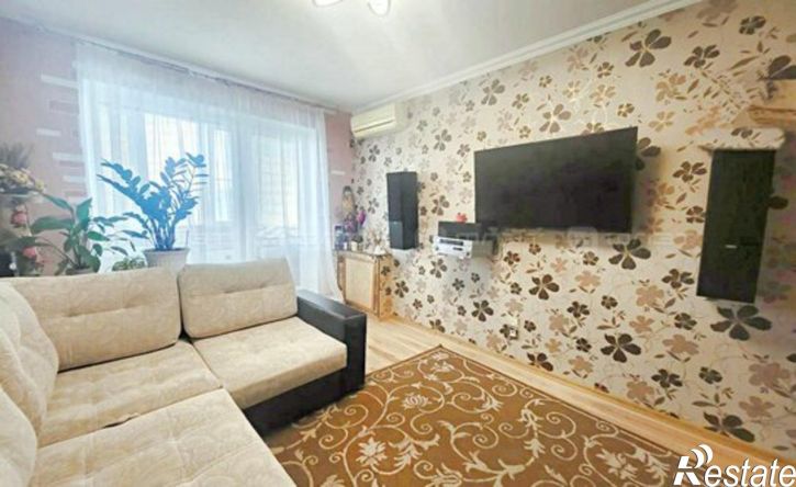 2-комн квартира ул Адоратского, 44,  д. 44