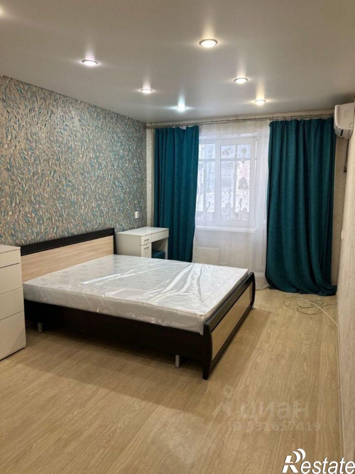 2-комн квартира ул Адоратского, 13,  д. 13