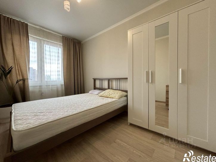 2-комн квартира пр-кт Альберта Камалеева, 32,  д. 32