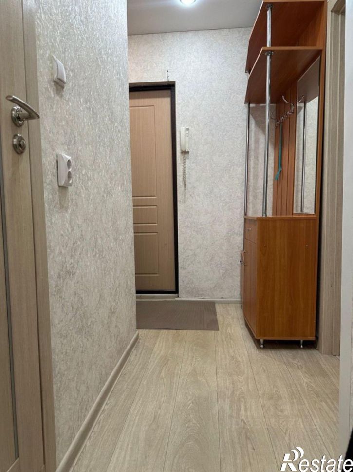 2-комн квартира ул Адоратского, 13,  д. 13