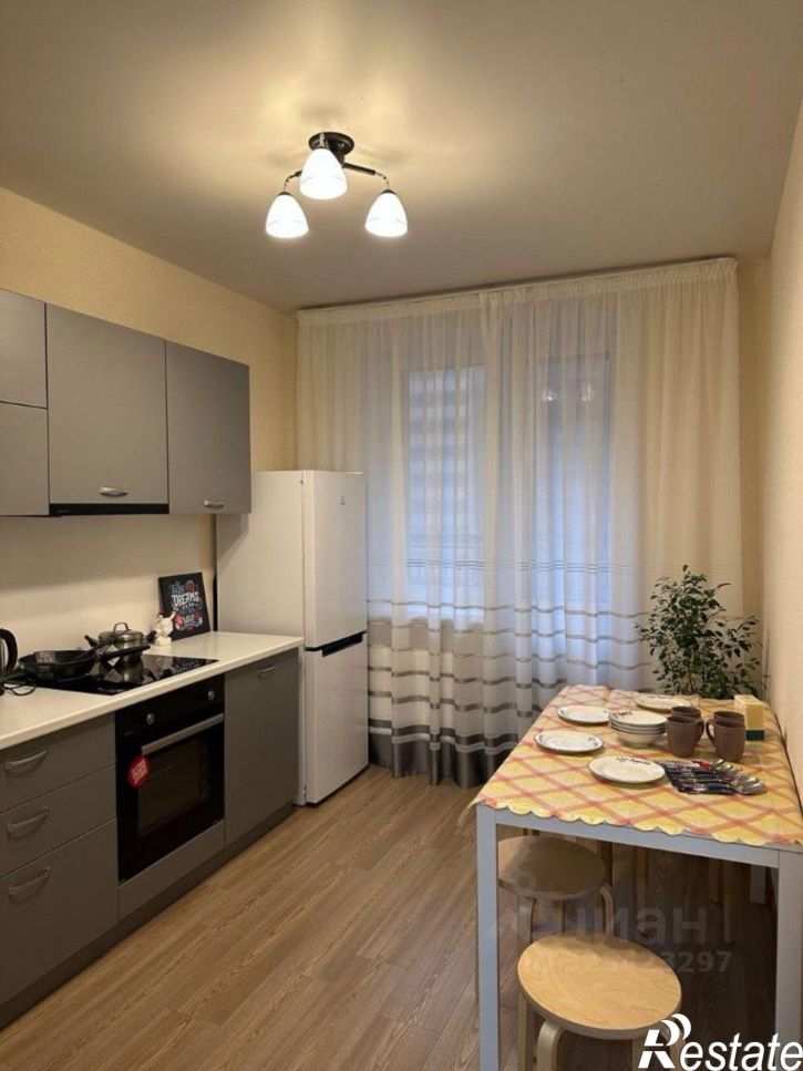 1-комн квартира ул Рауиса Гареева, 102 2,  д. 102 2,  к. 2