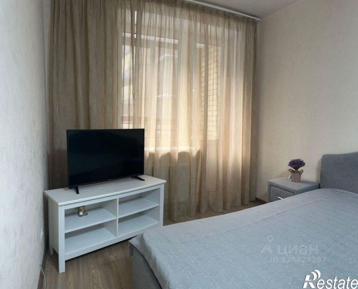 1-комн квартира ул Рауиса Гареева, 102 2,  д. 102 2,  к. 2