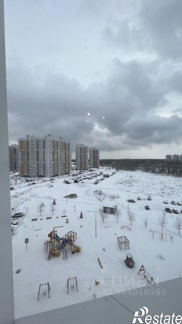 2-комн квартира ул Альфии Авзаловой, 15,  д. 15