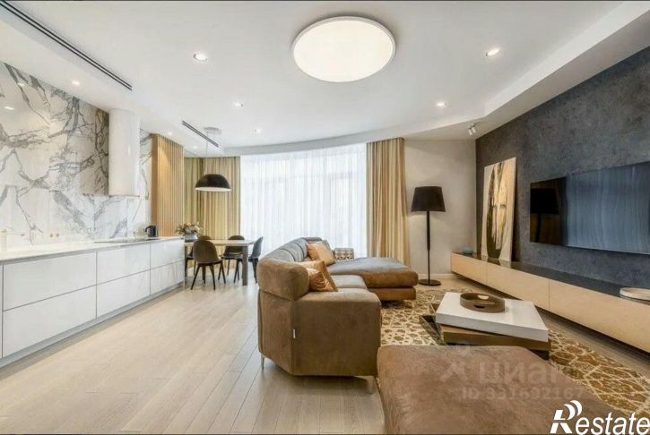 2-комн квартира ул Касаткина, 11,  д. 11