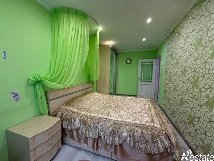 2-комн квартира ул Декабристов, 93,  д. 93