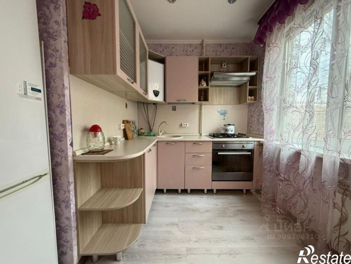 2-комн квартира ул Декабристов, 93,  д. 93