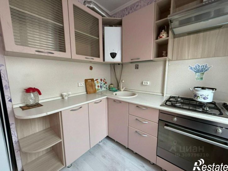 2-комн квартира ул Декабристов, 93,  д. 93