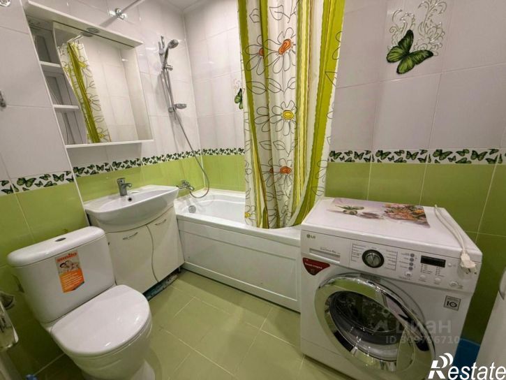 2-комн квартира ул Декабристов, 93,  д. 93