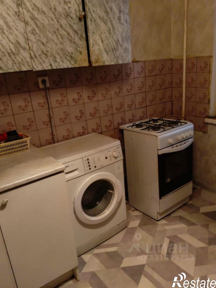 3-комн квартира ул Ломжинская, 1,  д. 1