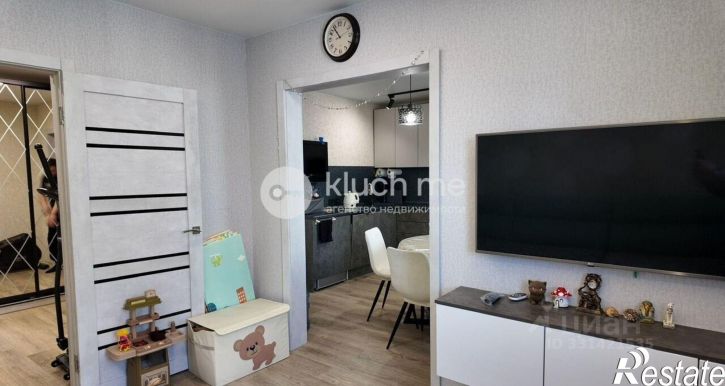 3-комн квартира ул Александра Курынова, 10 3,  д. 10 3,  к. 3