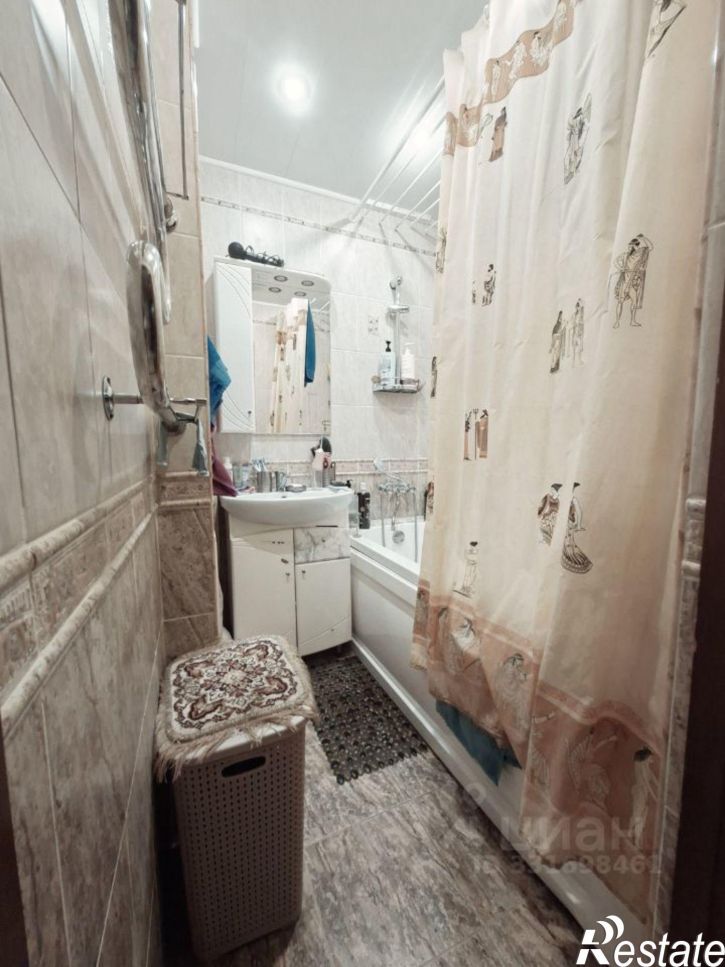 3-комн квартира ул Бирюзовая, 9,  д. 9