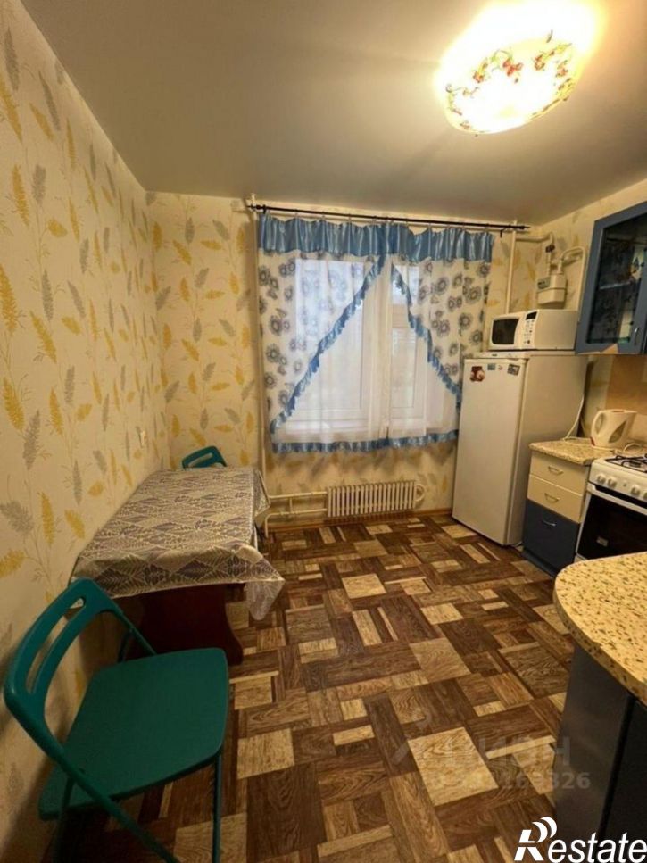 1-комн квартира пр-кт Победы, 166,  д. 166