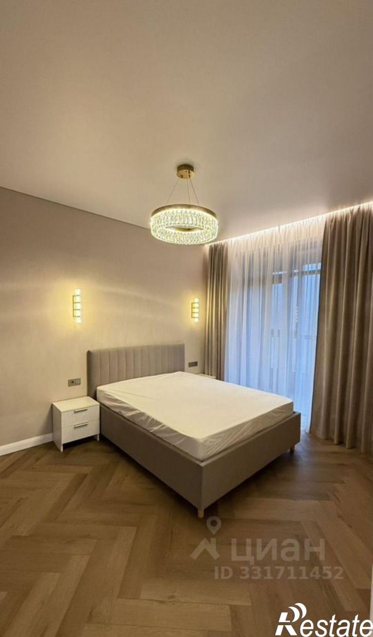 2-комн квартира ул Галиаскара Камала, 39,  д. 39