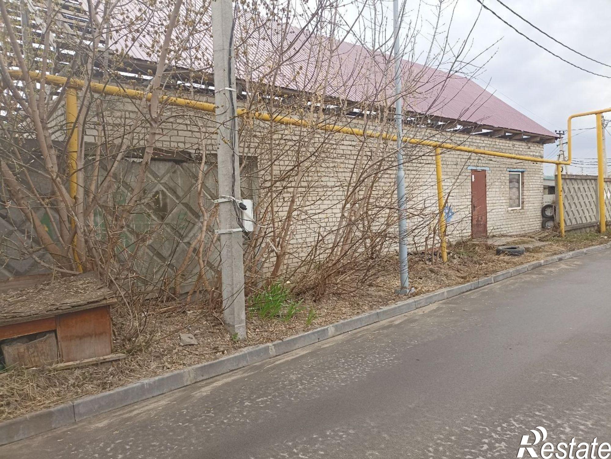 Купить торговое помещение за 5 700 000 рублей на ул. Водстрой (Киндери), дом 6а