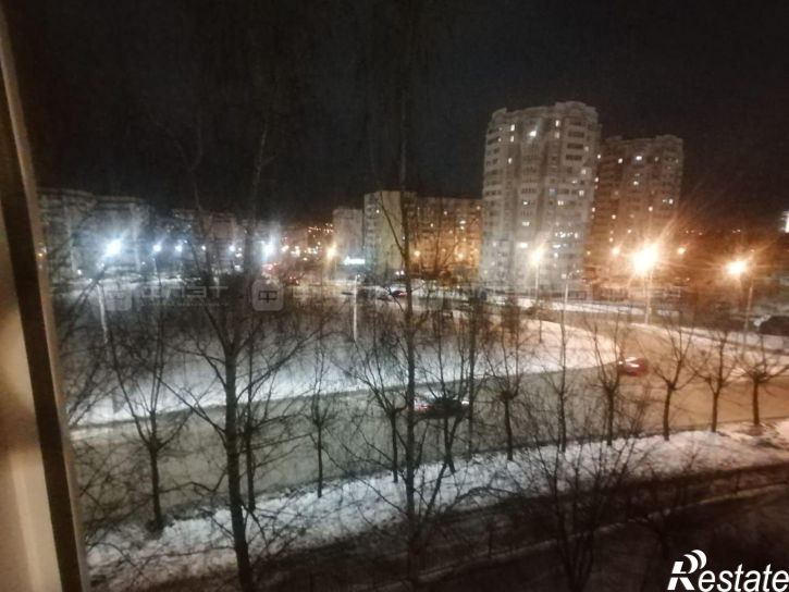 4-комн квартира ул. Ноксинский Спуск, дом 13