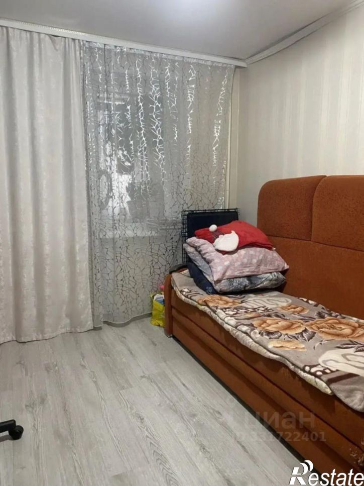 3-комн квартира ул Адоратского, 35,  д. 35