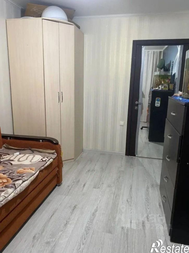 3-комн квартира ул Адоратского, 35,  д. 35