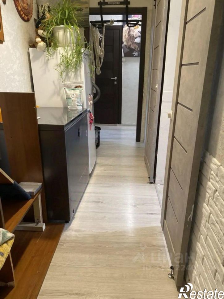 3-комн квартира ул Адоратского, 35,  д. 35