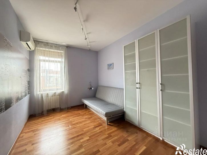 3-комн квартира ул Меридианная, 1а,  д. 1а