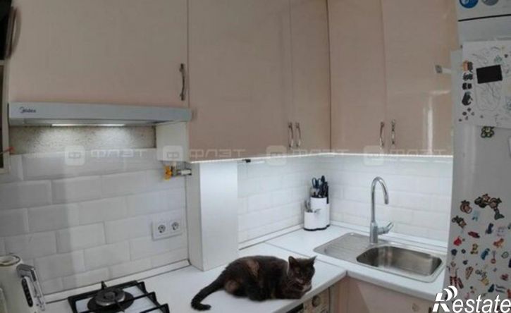 3-комн квартира ул Павлюхина, 122,  д. 122