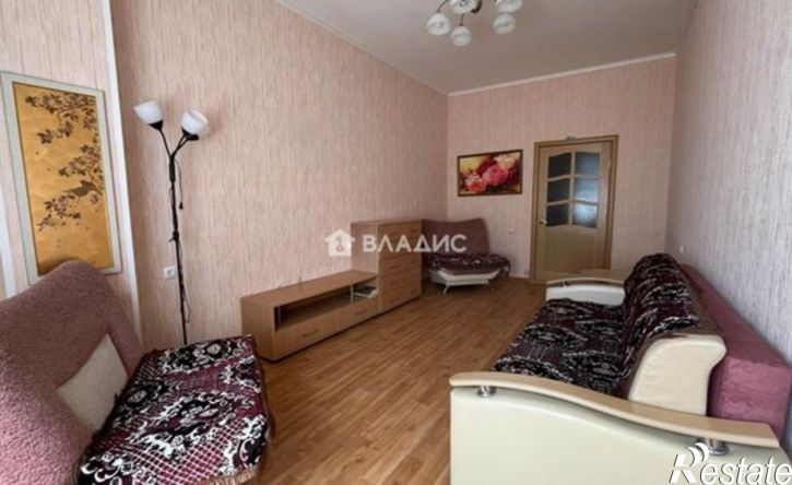 2-комн квартира ул Лейтенанта Шмидта, 3/15,  д. 3/15