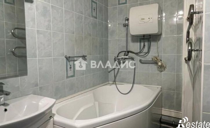 2-комн квартира ул Лейтенанта Шмидта, 3/15,  д. 3/15