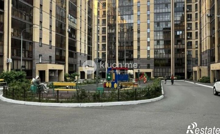 1-комн квартира ул Рауиса Гареева, 100,  д. 100