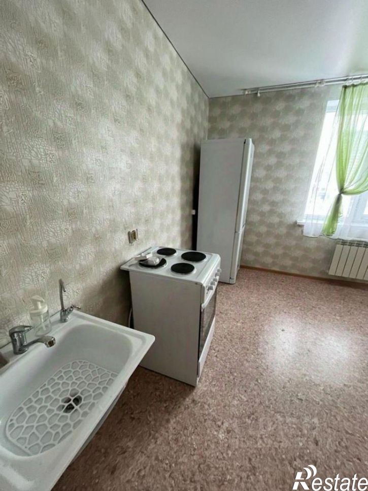 2-комн квартира ул Айрата Арсланова, 12/2,  д. 12/2