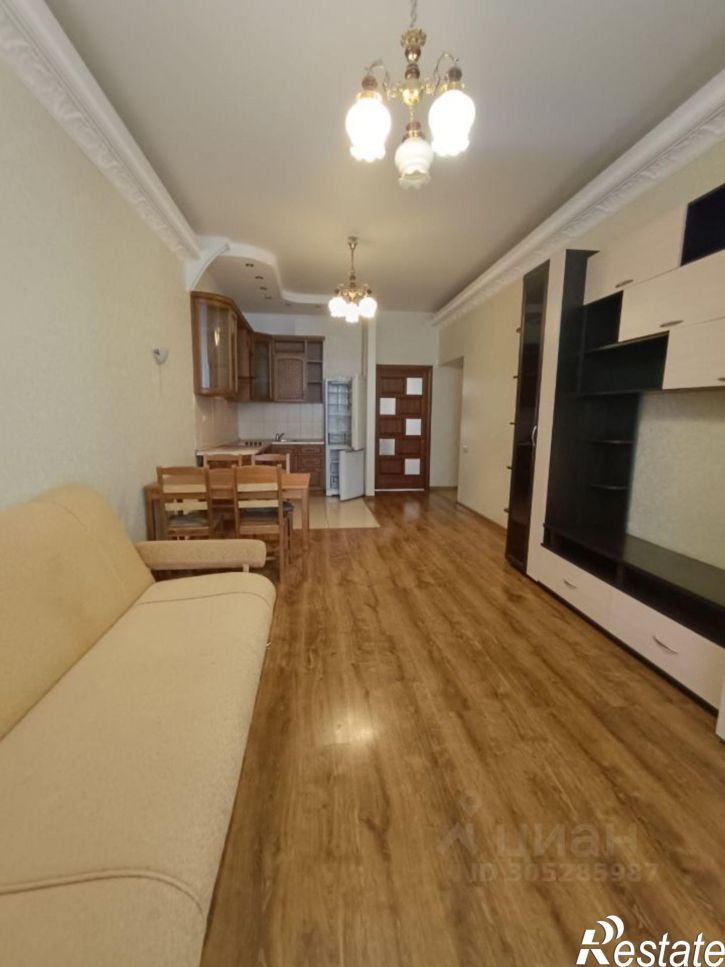 2-комн квартира ул Парижской Коммуны, 19,  д. 19