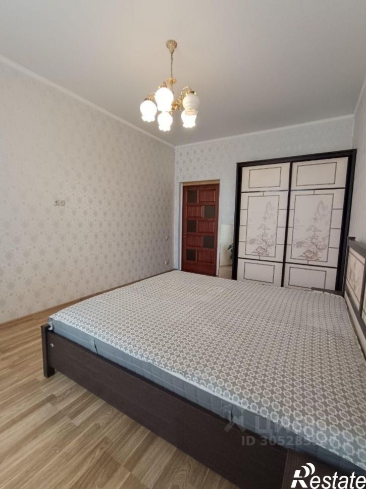 2-комн квартира ул Парижской Коммуны, 19,  д. 19
