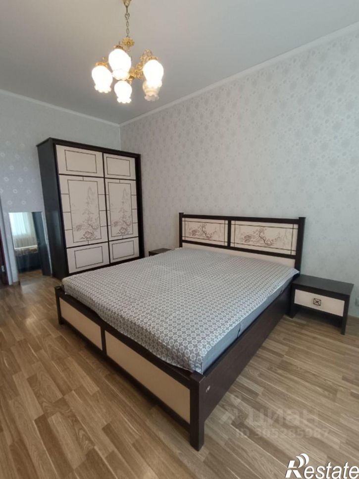2-комн квартира ул Парижской Коммуны, 19,  д. 19