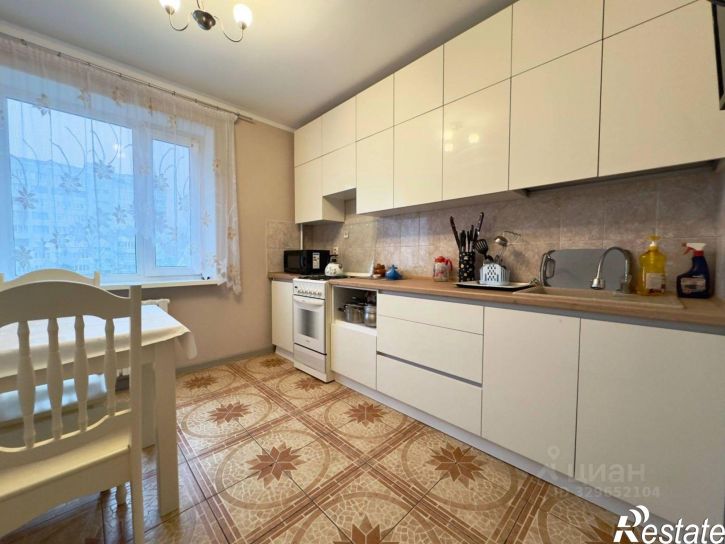 2-комн квартира ул Рихарда Зорге, 84,  д. 84