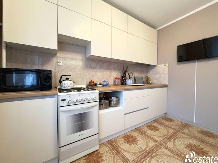 2-комн квартира ул Рихарда Зорге, 84,  д. 84