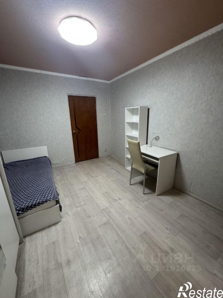 3-комн квартира ул Адоратского, 36,  д. 36