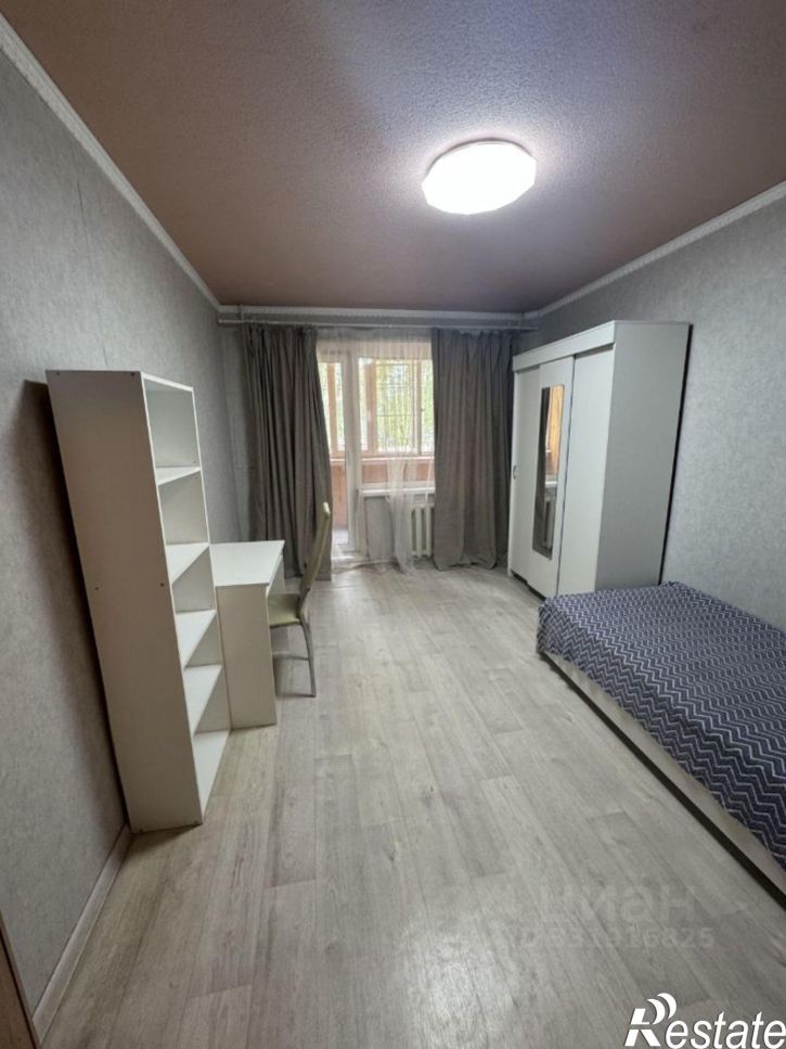 3-комн квартира ул Адоратского, 36,  д. 36