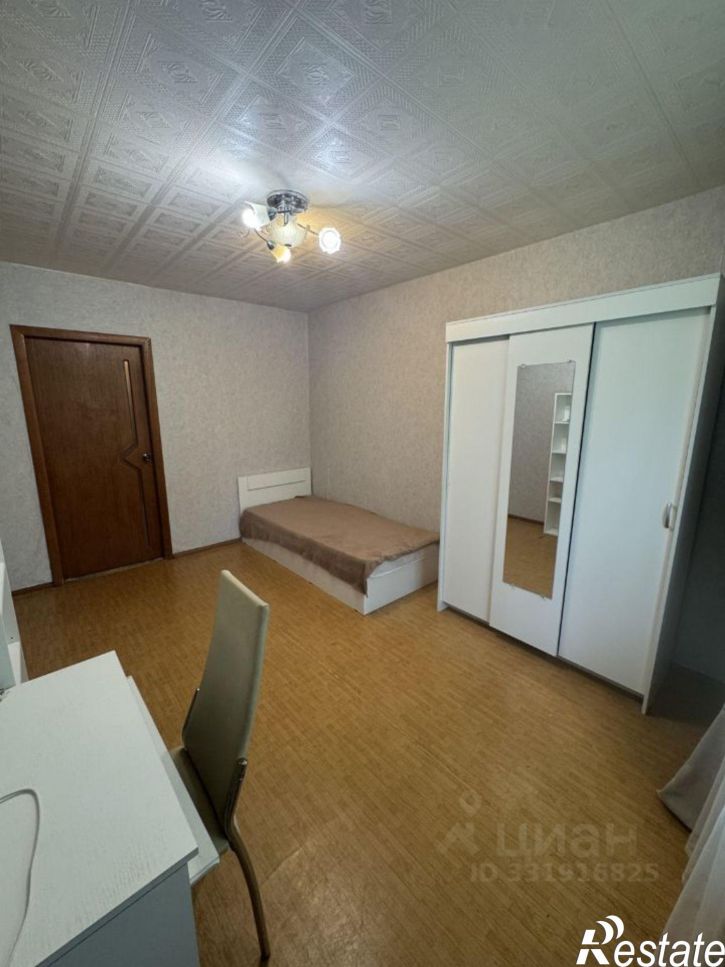 3-комн квартира ул Адоратского, 36,  д. 36