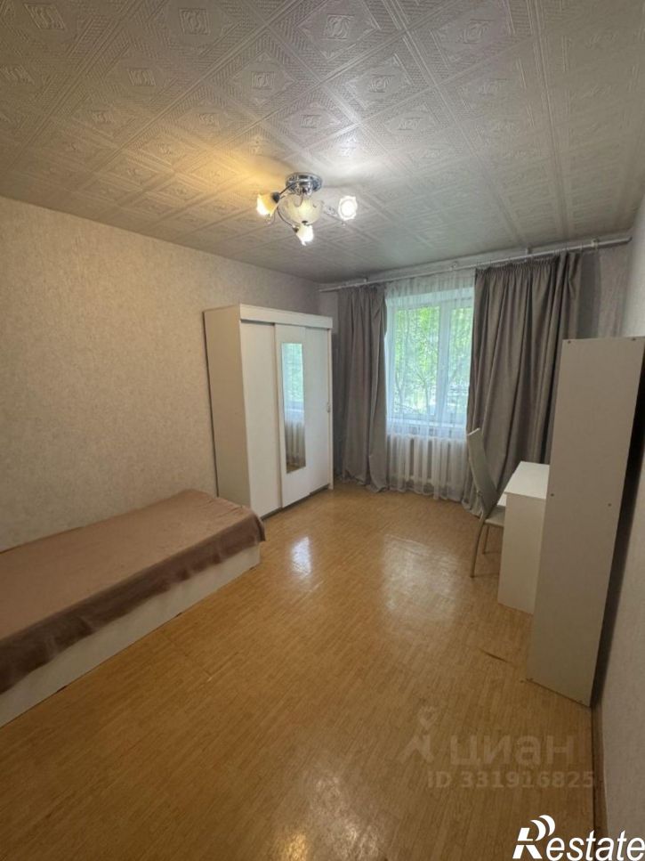 3-комн квартира ул Адоратского, 36,  д. 36