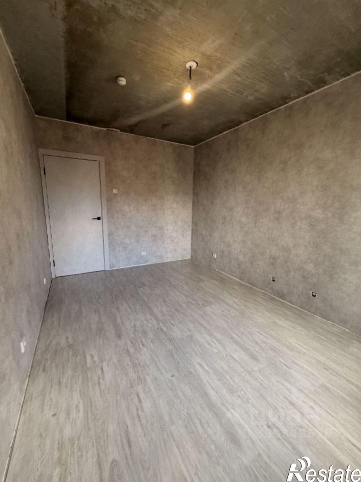 3-комн квартира ул Александра Курынова, 4 4,  д. 4 4,  к. 4