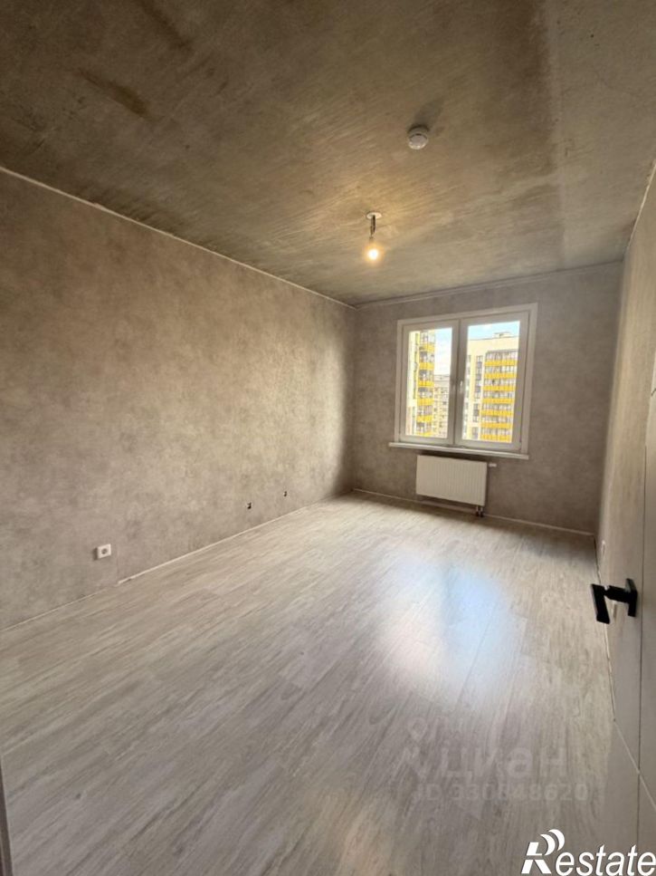 3-комн квартира ул Александра Курынова, 4 4,  д. 4 4,  к. 4