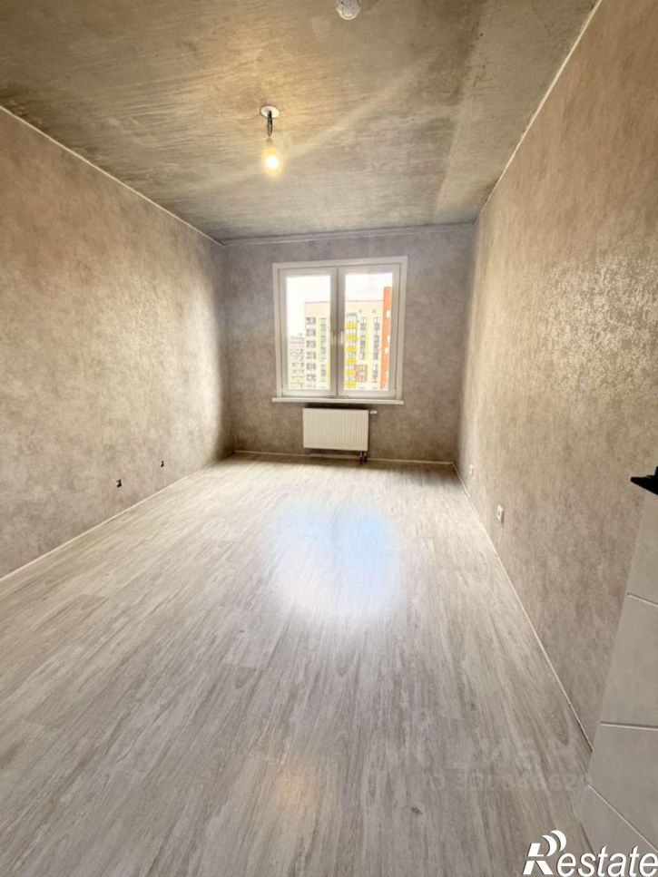 3-комн квартира ул Александра Курынова, 4 4,  д. 4 4,  к. 4
