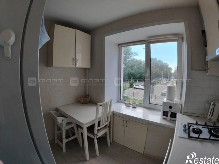 3-комн квартира ул. Павлюхина, дом 122