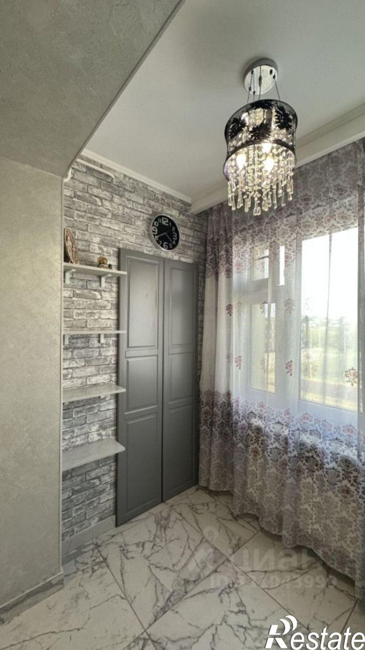 3-комн квартира пр-кт Победы, 210а,  д. 210а