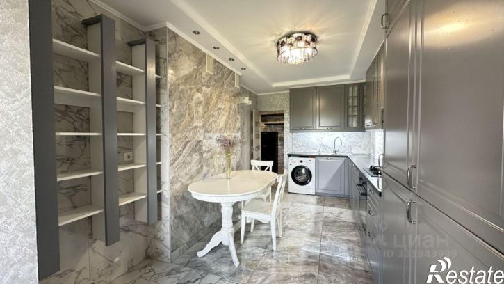 3-комн квартира пр-кт Победы, 210а,  д. 210а
